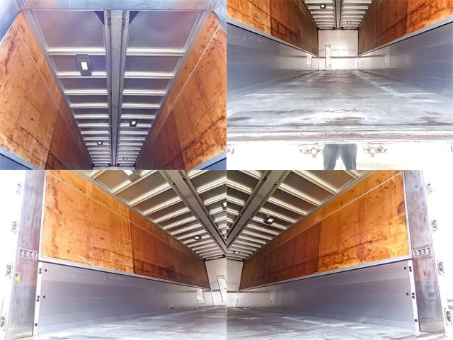 ��:���������S��