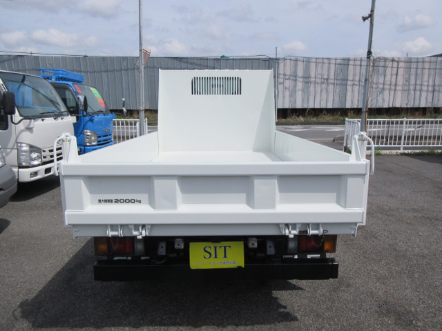 エルフ3.0 ダンプ フルフラットロー ディーゼル