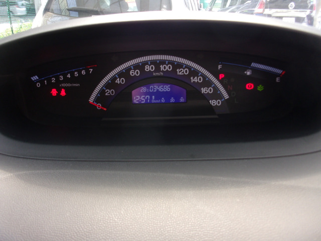 �C���t�H���[�V�����f�B�X�v���C�t�����[�^�[�p�l���B