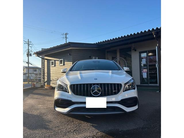 CLAシューティングブレークAMG CLA 45 4マチック 4WD