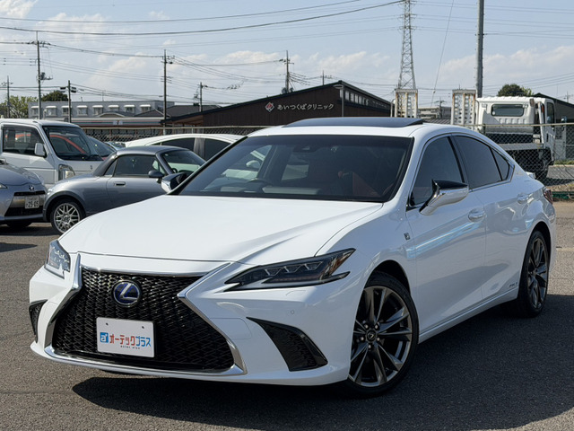 ES300h Fスポーツ
