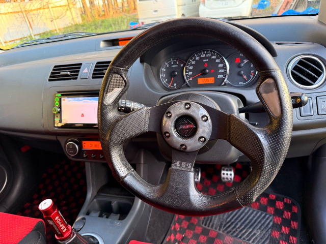 スズキ スイフト 1.6 スポーツ 5速MT/MOMOステ/車検付即納車OK 35.0万