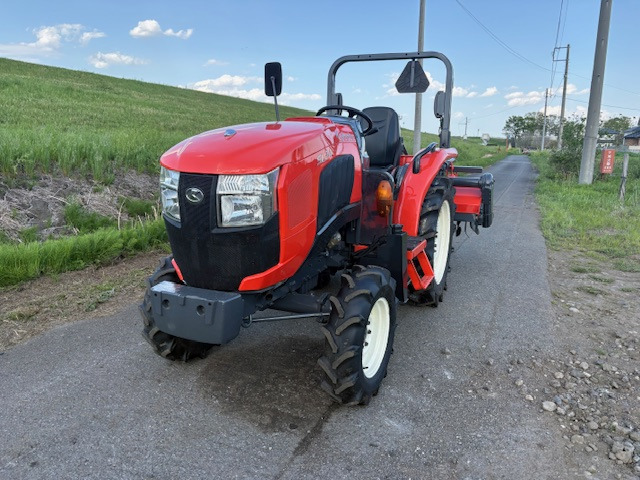 クボタトラクタ