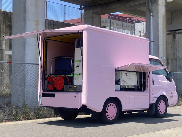 ボンゴトラック