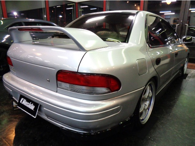 インプレッサ2.0 WRX 4WD