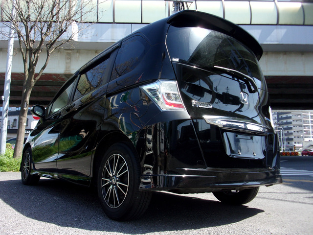 フリードハイブリッド1.5 ジャストセレクション