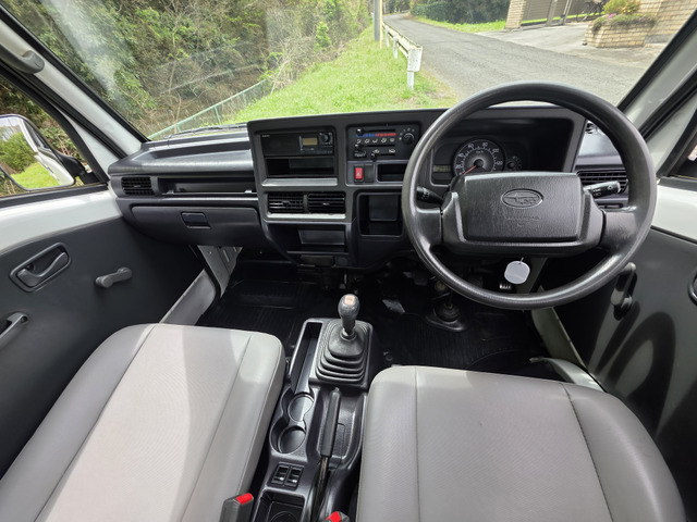 サンバートラック