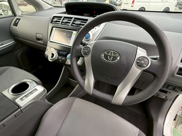 プリウスα1.8 S Lセレクション