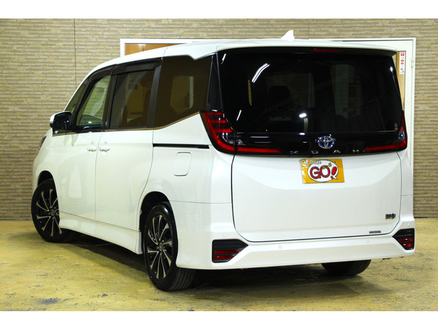 ノア1.8 ハイブリッド S-Z