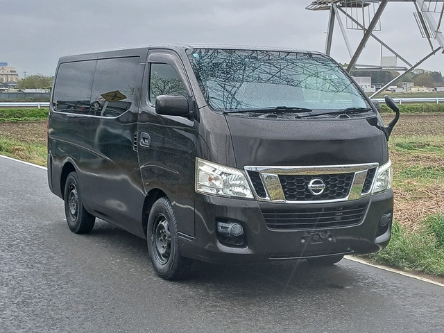 NV350キャラバン2.0 DX ロング