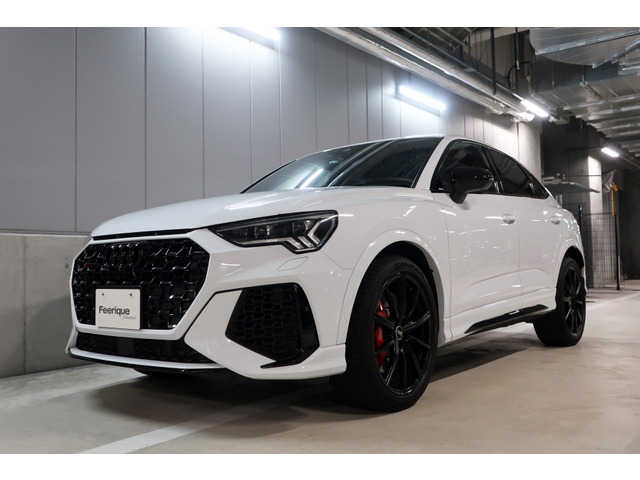 RS Q3�X�|�[�c�o�b�N(�A�E�f�B) 2.5 �N���g�� 4WD ���Îԉ摜