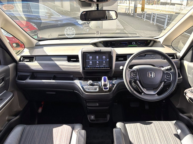 フリード+1.5 ハイブリッド EX