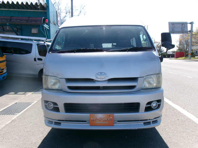 ハイエースコミューター2.5 GL ディーゼル 4WD
