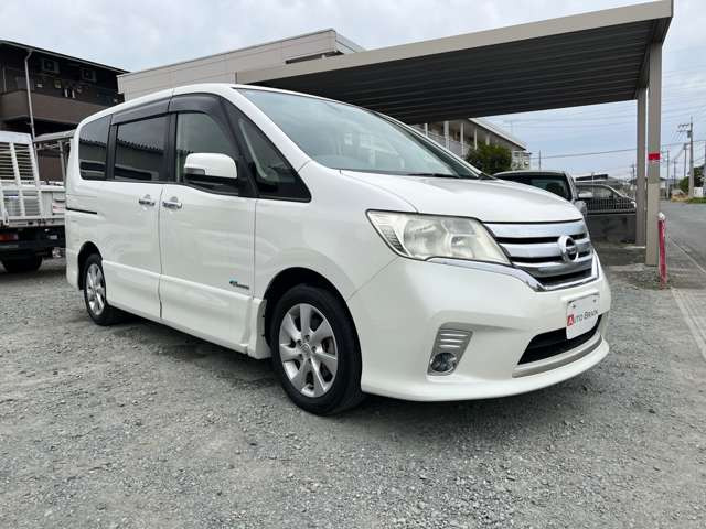 セレナ2.0 ハイウェイスター S-HYBRID Vセレクション