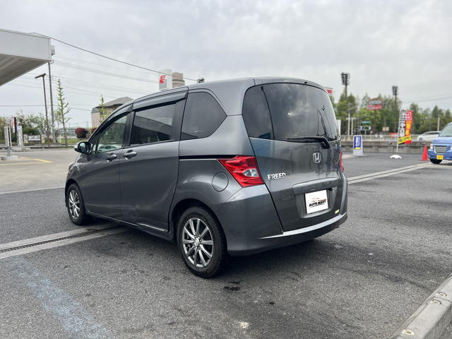 ◆ナビ/テレビ/バックモニター/BLUETOOTH/ETC/前後ドラレコ/フリップダウンモニター/アルミ!