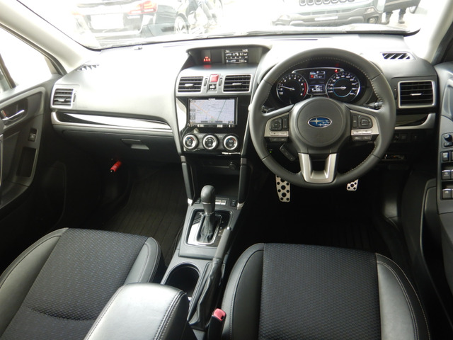 フォレスター2.0 XT アイサイト 4WD