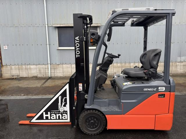 トヨタL&amp;F電動フォークリフト
