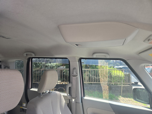 �Ă񂶂傤�ɂ͏������ꂪ�t���Ă���܂��B(�x�����z19.8���~�E�����Ɍ���E4WD�ԁE�^�C�~���O�`�F�[���ł��̂Ńx���g�����K�v�������܂��E�V�[�g�q�[�^�[�t��