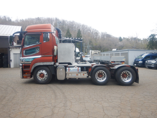 スーパーグレートトレーラーヘッド