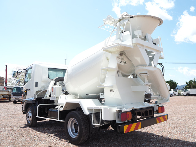 レンジャーミキサー車