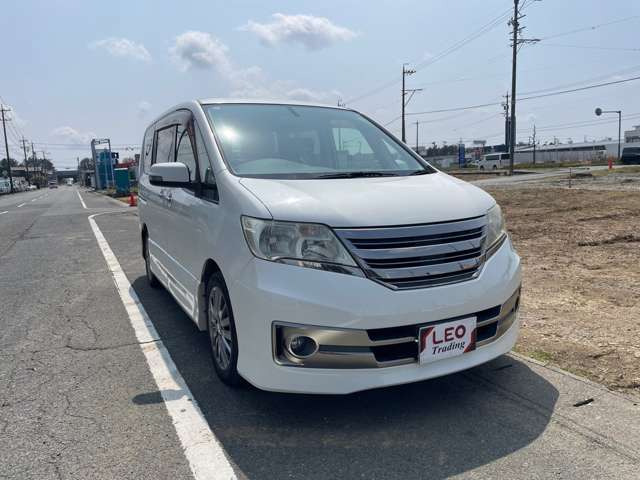 セレナ2.0 ライダー パフォーマンススペック ブラックライン