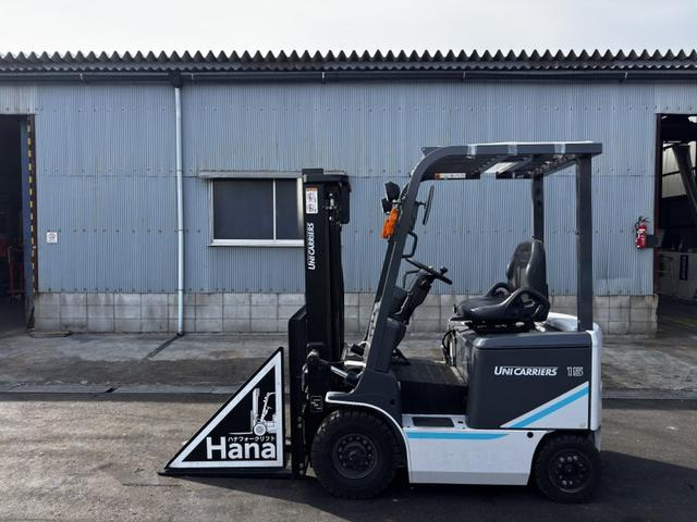 ユニキャリアバッテリータイプ　フォークリフト
