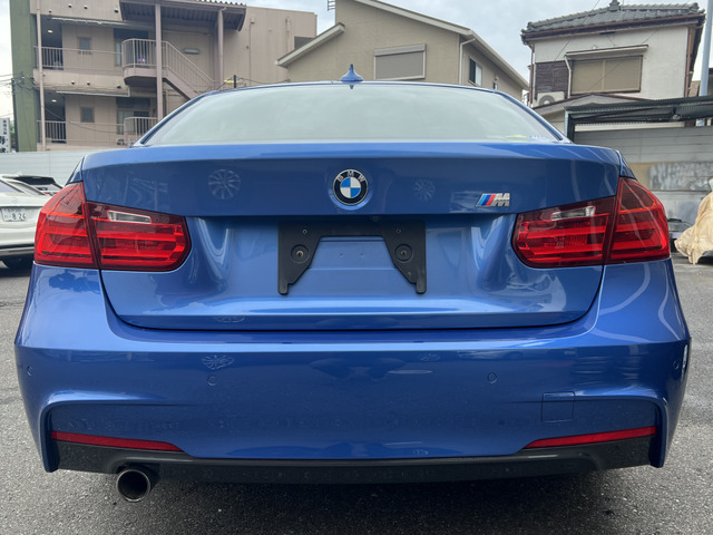 3シリーズセダン320i Mスポーツ