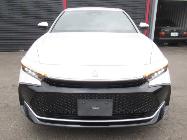 クラウンクロスオーバー2.5 G アドバンスト レザー パッケージ E-Four 4WD