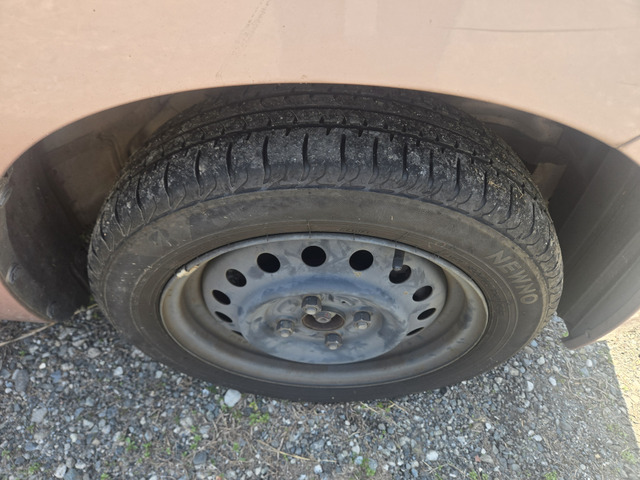 �^�C���̍a���������܂��B(�x�����z19.8���~�E�����Ɍ���E4WD�ԁE�^�C�~���O�`�F�[���ł��̂Ńx���g�����K�v�������܂��E�V�[�g�q�[�^�[�t��