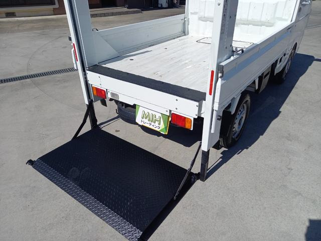 キャリイ垂直式ゲートリフター