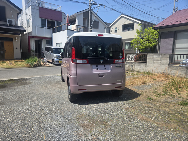 �g���₷���n�b�`�o�b�N�g�����N�ł��B(�x�����z19.8���~�E�����Ɍ���E4WD�ԁE�^�C�~���O�`�F�[���ł��̂Ńx���g�����K�v�������܂��E�V�[�g�q�[�^�[�t��