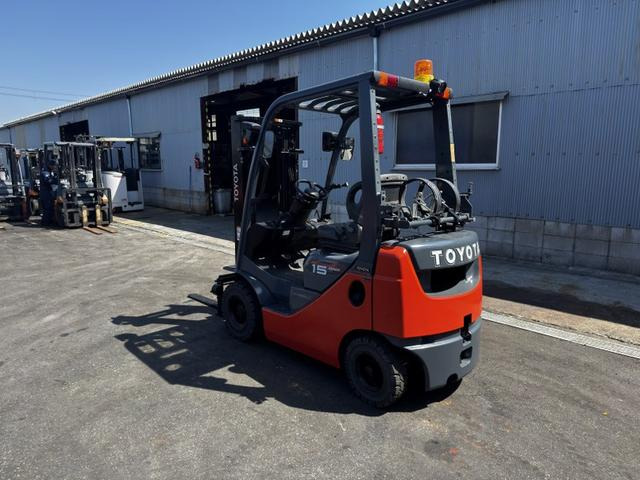 トヨタL&amp;Fエンジンフォークリフト