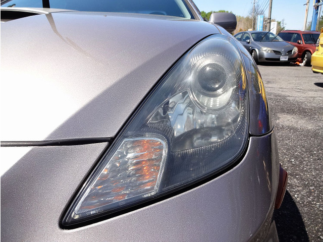 �������O�z�C�[���x�[�X�A�V���[�g�I�[�o�[�n���O�ŁA�������s���̈��萫�����す�H�ʒǏ]���E�^���������߂邽�߂Ƀ��A�T�X�y���V�����`�����o�C�U�b�n�A�N�X�����_�u���E�B�b�V���{�[������