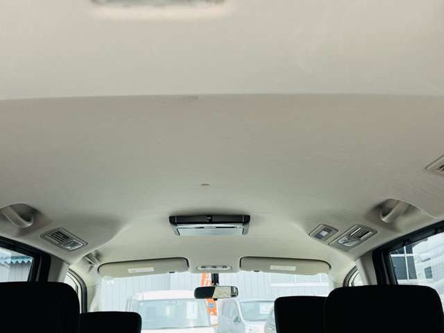 セレナ2.0 ハイウェイスター S-HYBRID