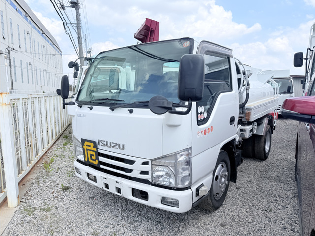 エルフタンクローリー車