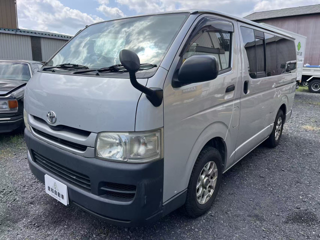 レジアスエース