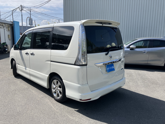 セレナ2.0 ハイウェイスターG S-HYBRID エアロモード