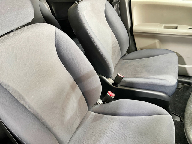 お店まで遠いからと諦める前に!全国納車可能です!遠方販売実績多数あり!現車を見ないでご購入されるお客様のご不安な点を一掃出来るように案内させて頂きます。ご遠方のお客様も安心してご連絡下さい!