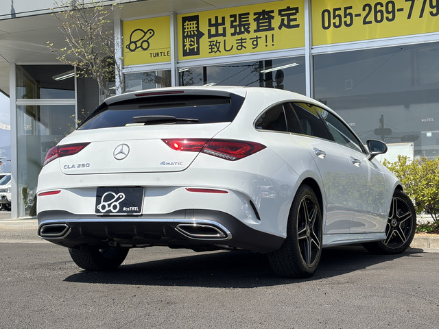 CLAシューティングブレークCLA250 4マチック AMGライン 4WD