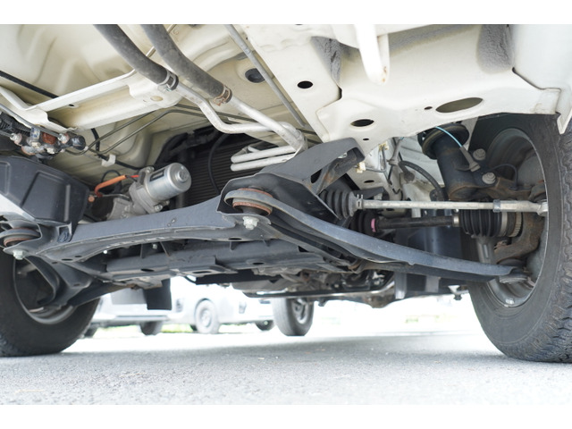 ������Y���4WD�ł� ���i���o�[�͒���