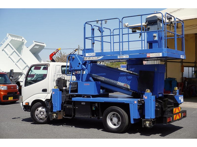 �o���E�g���b�N�Ƃ���1��1��d�l�̈قȂ镨�����A���m���Ɋ�Â�������₷�����������Ē����܂��B