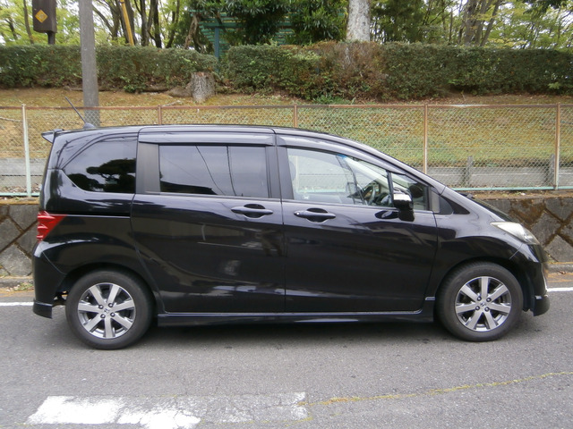 フリード1.5 G エアロ ジャストセレクション