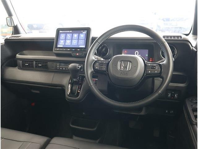 N-BOXカスタムコーディネートスタイル モノトーン