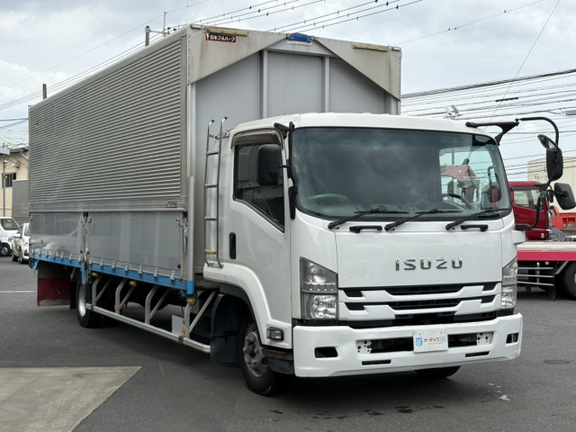 フォワードウィング