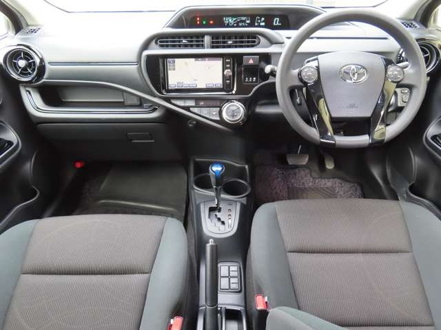 アクア1.5 S スタイルブラック