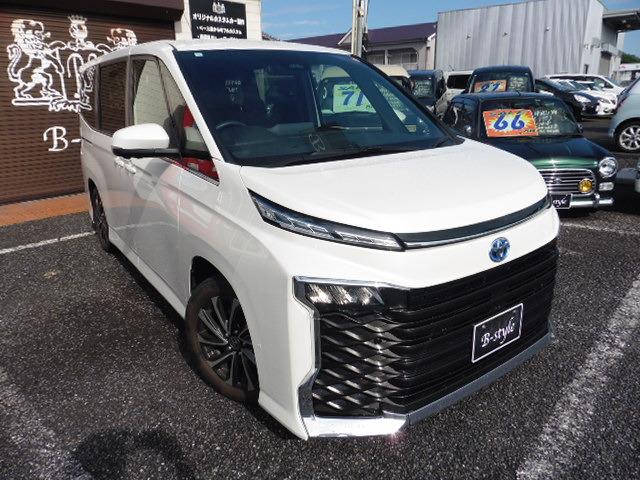 ヴォクシー1.8 ハイブリッド S-Z