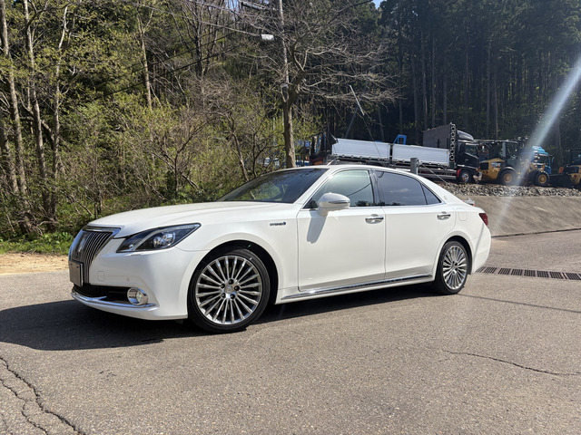 クラウンマジェスタ3.5 Fバージョン