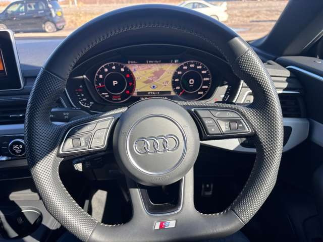 A5スポーツバック2.0 TFSI スポーツ Sラインパッケージ