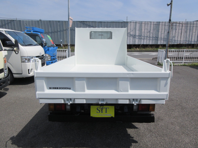 エルフ3.0 ダンプ フルフラットロー ディーゼル