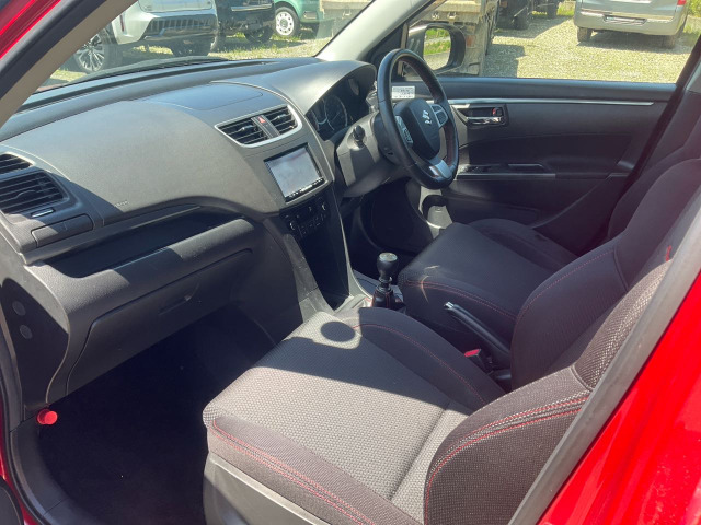 スイフト1.6 スポーツ